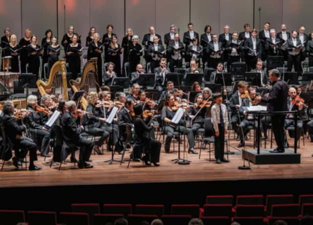 Groot openingsconcert met koor en orkest
