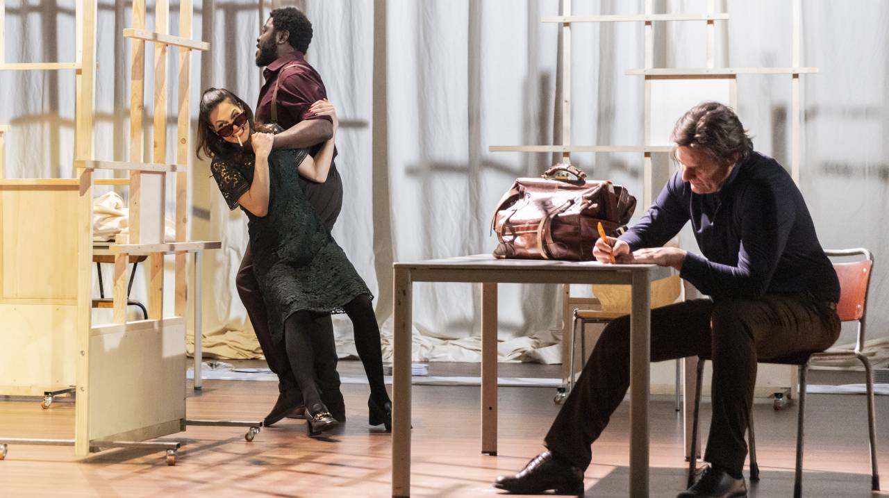 Scenefoto Festen - Theater aan de Parade in Den Bosch