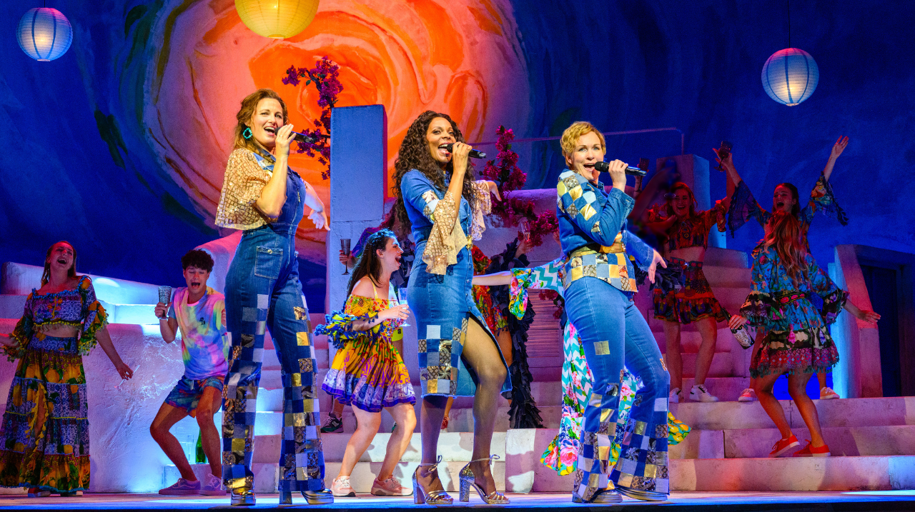 Scènefoto uit de musical Mamma Mia