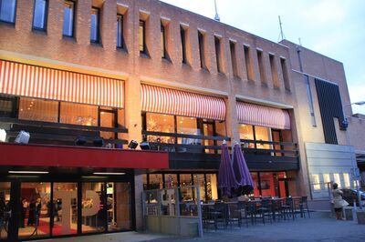 Gevel van het oude Theater aan de Parade